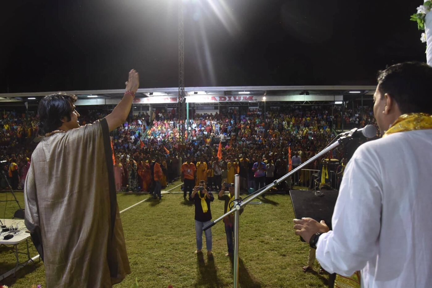 Bageshwar Dham Sarkar addressing the Oorja Sanchay Samagam